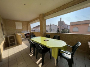 T4 Centre-Ville, 8 Pers, Terrasse, Parking, à 200m Plage/Commerces - FR-1-701-49